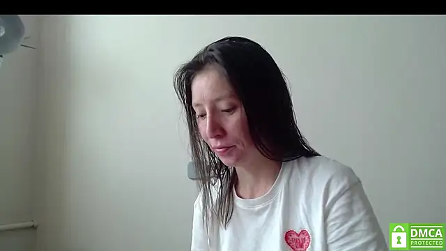 Sophi Cute online show from September 2025 05:56:01 AM