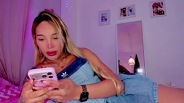  viioletweekend  online show from January 2026 09:51:01 PM