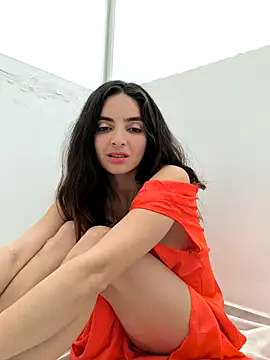 Sam Sara online show from September 2025 08:02:02 PM