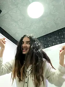 Sam Sara online show from October 2025 03:42:02 PM