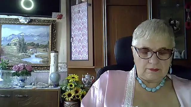 SweetCherry27 online show from September 2025 04:34:02 AM