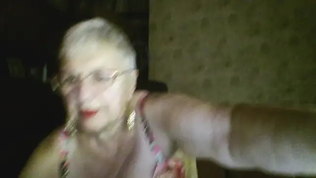 Snapshot of SweetCherry27 chatting on July 2026 01:56:01 AM SweetCherry27 online show from July 2026 01:56:01 AM