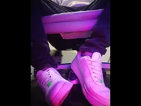 curiousskinny3 online show from February 2026 05:07:02 AM