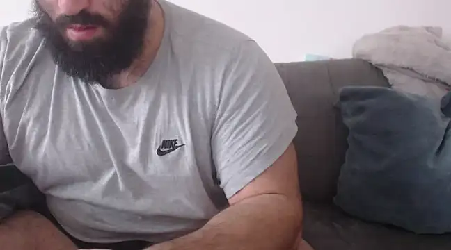 hugemachohandsome online show from January 2025 10:06:01 AM