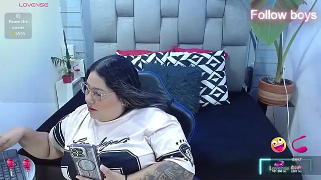 evelin zaens online show from May 2026 05:36:02 AM