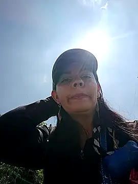 Snapshot of johannatb chatting on March 2026 03:26:01 PM johannatb online show from March 2026 03:26:01 PM