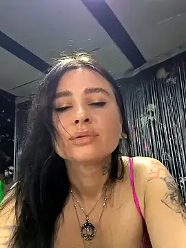 KikiXRed online show from December 2024 06:12:02 AM