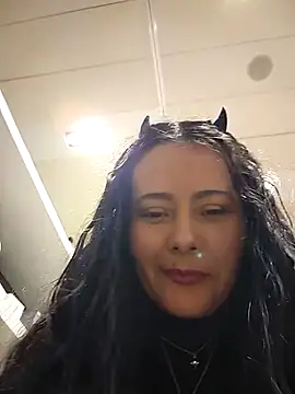 Snapshot of bellapaty chatting on March 2025 06:11:01 PM bellapaty online show from March 2025 06:11:01 PM