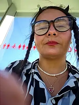 Snapshot of bellapaty chatting on September 2025 04:07:01 PM bellapaty online show from September 2025 04:07:01 PM