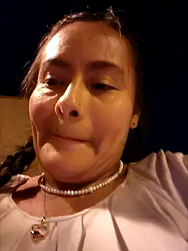 Snapshot of bellapaty chatting on September 2025 07:04:02 PM bellapaty online show from September 2025 07:04:02 PM