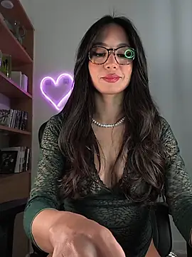 Snapshot of Naughty-Jessie chatting on March 2026 09:52:01 PM Naughty-Jessie online show from March 2026 09:52:01 PM