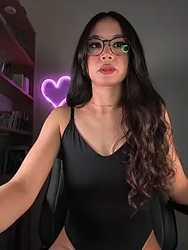 Snapshot of Naughty-Jessie chatting on May 2026 09:09:01 PM Naughty-Jessie online show from May 2026 09:09:01 PM