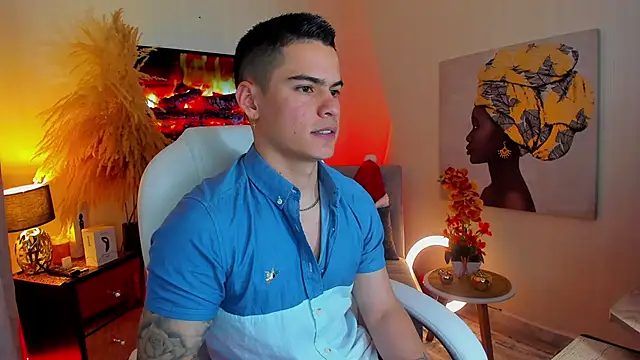 Matias Murrier online show from December 2024 02:59:02 PM