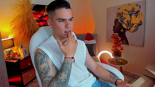 Matias Murrier online show from December 2024 02:31:02 PM