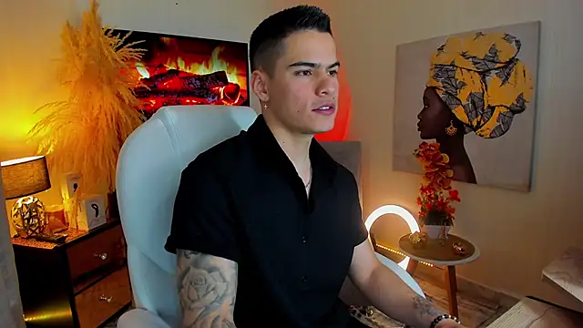 Matias Murrier online show from January 2025 12:15:02 PM