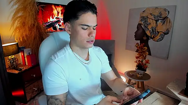 Snapshot of Matias_Murrier chatting on March 2026 12:02:02 PM Matias Murrier online show from March 2026 12:02:02 PM