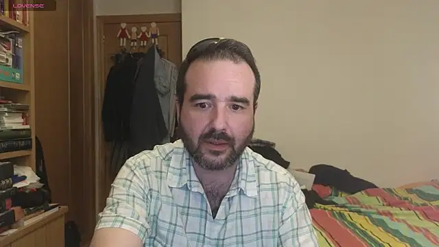 curiosillo83 online show from September 2025 05:26:02 PM