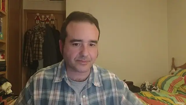 curiosillo83 online show from May 2026 03:09:02 PM