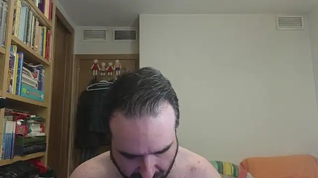 curiosillo83 online show from June 2026 11:02:02 AM