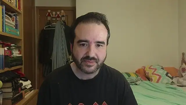 curiosillo83 online show from June 2026 07:53:02 AM