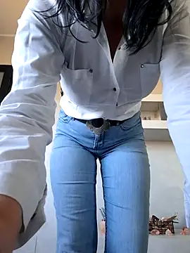 luxxe25 online show from March 2026 08:59:02 AM