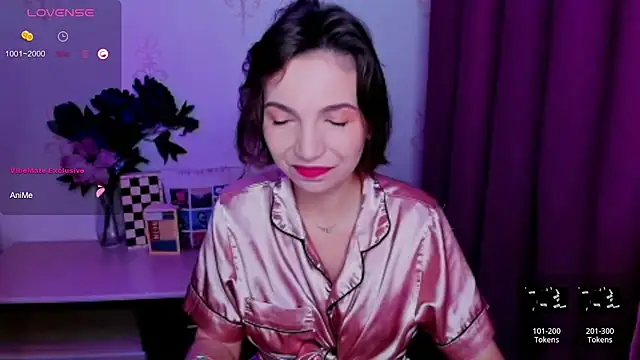 KindHazelHere  online show from July 2026 05:38:02 AM