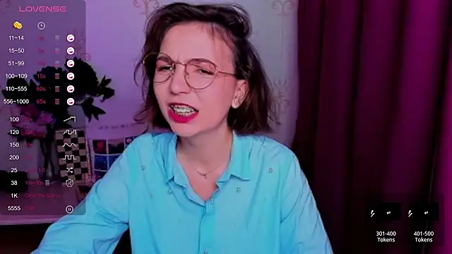 KindHazelHere  online show from August 2026 05:26:01 PM