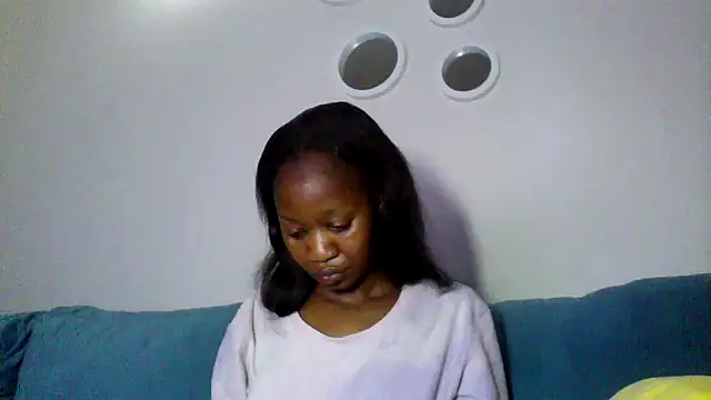 Snapshot of Hardnipples8 chatting on October 2025 11:00:02 PM Hardnipples8 online show from October 2025 11:00:02 PM