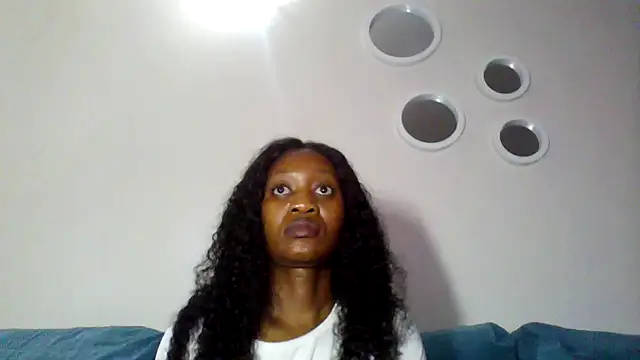 Snapshot of Hardnipples8 chatting on October 2025 11:39:01 PM Hardnipples8 online show from October 2025 11:39:01 PM