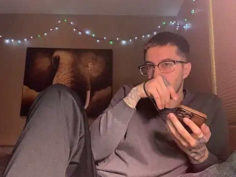 Snapshot of Bwcjoshbanks chatting on February 2026 11:22:01 AM Bwcjoshbanks online show from February 2026 11:22:01 AM