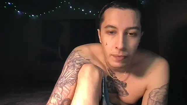 Snapshot of Bwcjoshbanks chatting on March 2026 04:27:01 AM Bwcjoshbanks online show from March 2026 04:27:01 AM