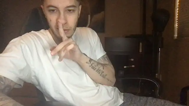 Bwcjoshbanks online show from April 2026 06:05:02 PM