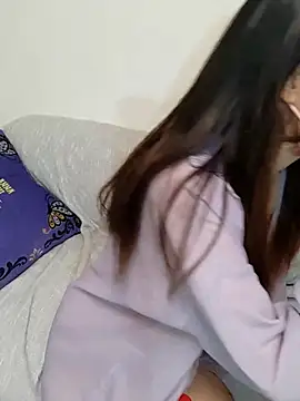Snapshot of Lu_Nana chatting on February 2025 04:09:02 PM Lu Nana online show from February 2025 04:09:02 PM