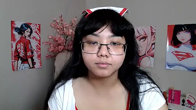 Moertomlly online show from November 2025 04:11:02 AM