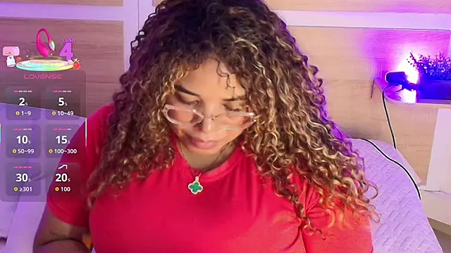  nickypurple  online show from October 2025 07:05:01 PM