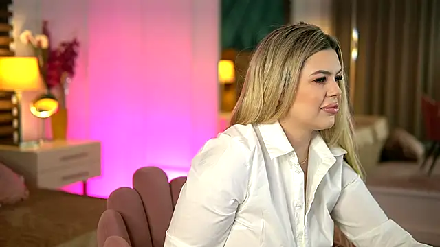 SophieBoobsX online show from November 2025 05:35:02 AM