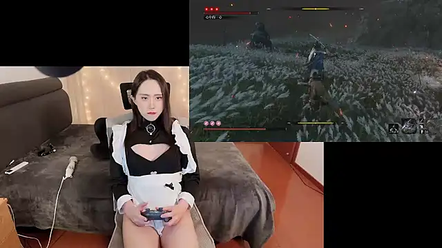 Snapshot of liliwang03 chatting on December 2024 04:40:02 PM liliwang03 online show from December 2024 04:40:02 PM