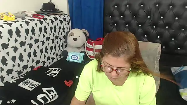 Snapshot of jellyfishhot chatting on March 2026 01:34:01 AM jellyfishhot online show from March 2026 01:34:01 AM