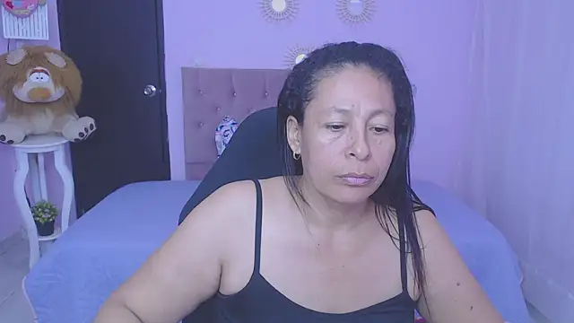 mature martina online show from February 2026 07:51:01 AM