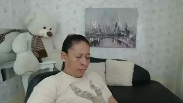 mature martina online show from April 2026 08:58:02 PM