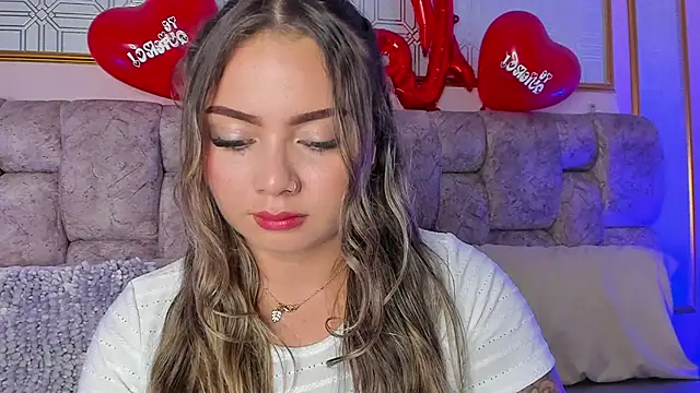 AnnyLopezz  online show from February 2025 06:53:02 AM