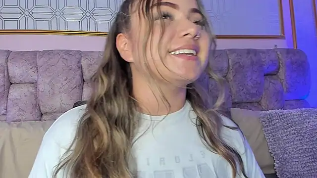 AnnyLopezz  online show from February 2025 09:44:01 AM