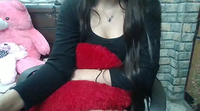 Snapshot of Sexy_iknoor chatting on January 2025 11:15:02 AM Sexy iknoor online show from January 2025 11:15:02 AM