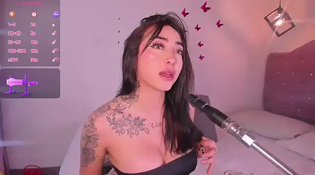 Snapshot of isa_red_hair chatting on December 2024 03:44:02 AM isa red hair online show from December 2024 03:44:02 AM