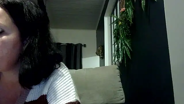 Snapshot of feline27 chatting on January 2026 08:25:01 PM feline27 online show from January 2026 08:25:01 PM
