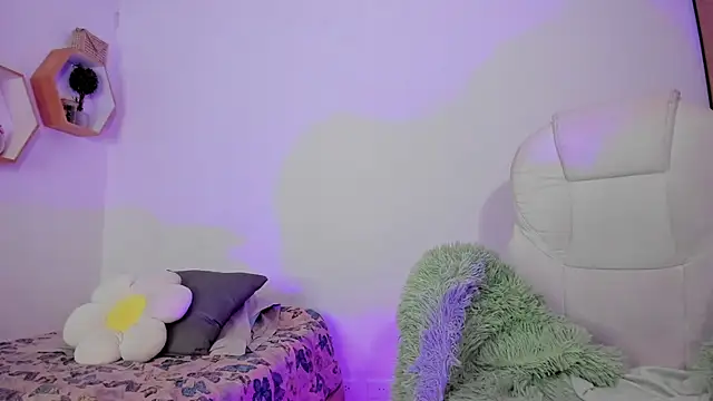 Snapshot of damn_that_booty chatting on March 2025 05:11:01 AM damn that booty online show from March 2025 05:11:01 AM
