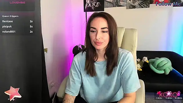 Snapshot of xx_adrihanna_xx chatting on February 2025 06:53:01 PM xx adrihanna xx online show from February 2025 06:53:01 PM