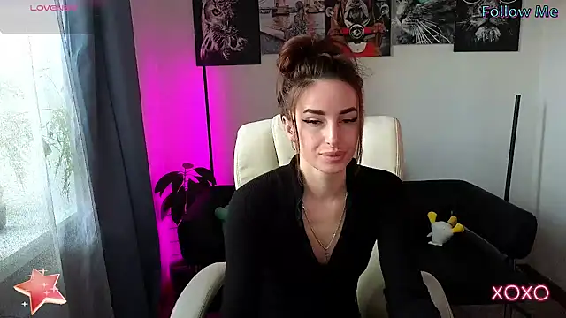 Snapshot of xx_adrihanna_xx chatting on March 2025 01:40:01 PM xx adrihanna xx online show from March 2025 01:40:01 PM
