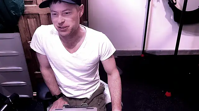 GymyXY online show from March 2025 07:49:02 AM