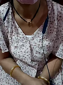 pretiHot online show from January 2025 03:55:01 PM